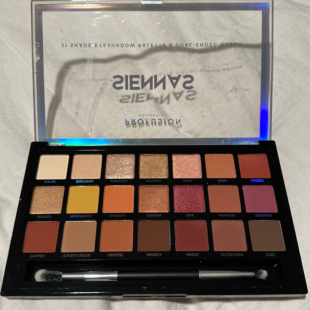 ProFusion cosmetics makeup palette